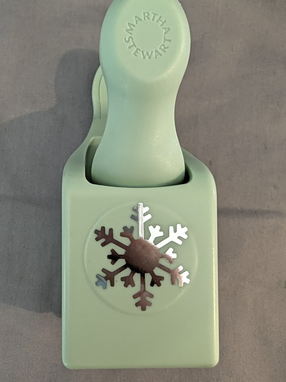 Martha Stewart Himilayan Snowflake Craft Punch 1.5"